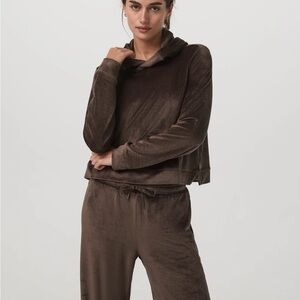 Haven Hoodie in Dark Java 17% discount off NWT price!